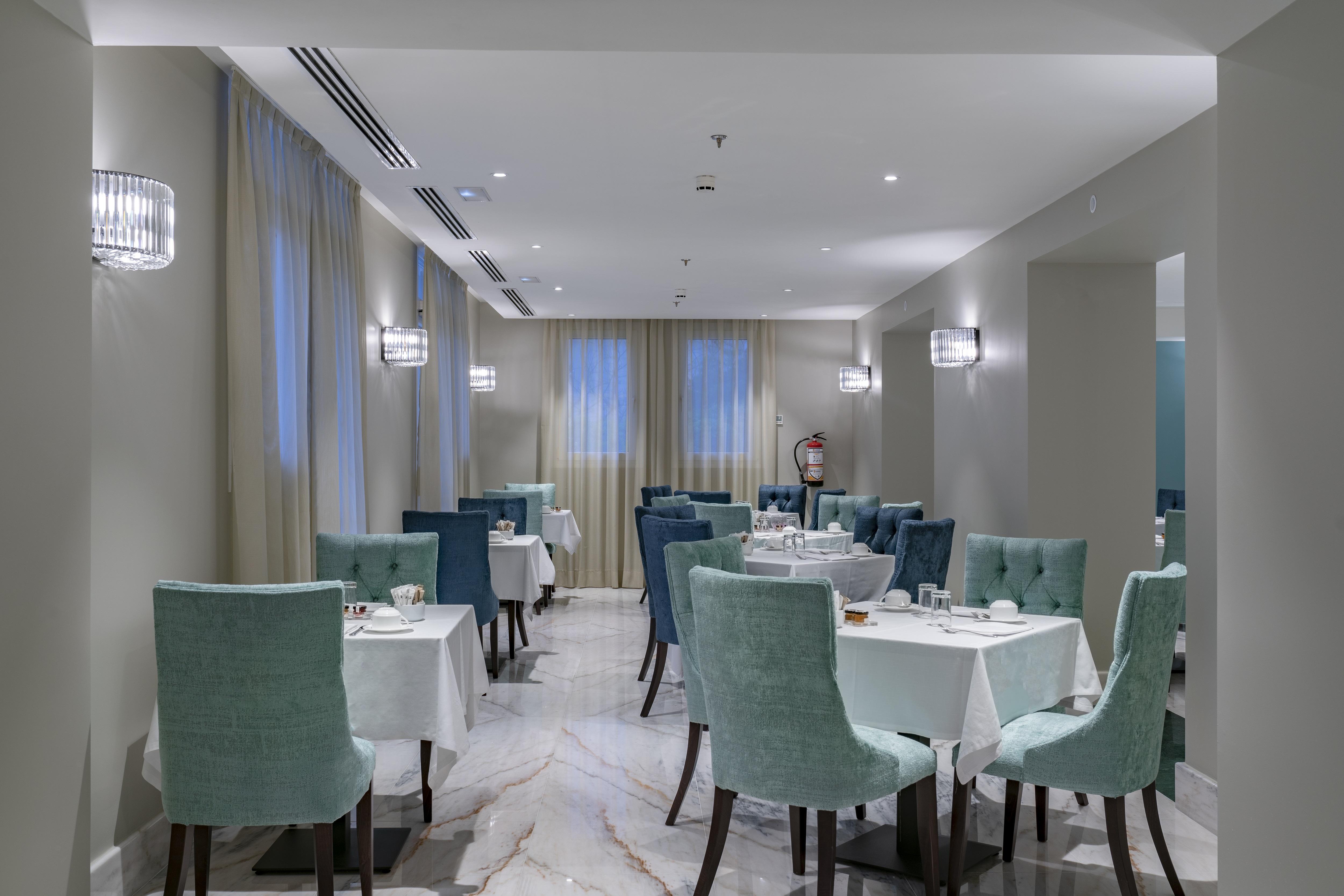 Hotel Eurostars Real 5*
